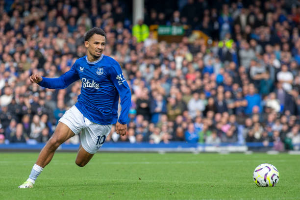 也象征着球 也象征着球